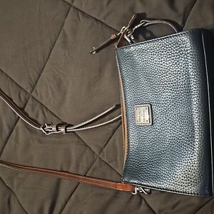 Authenticate Dooney&Bourke crossbody Navy
